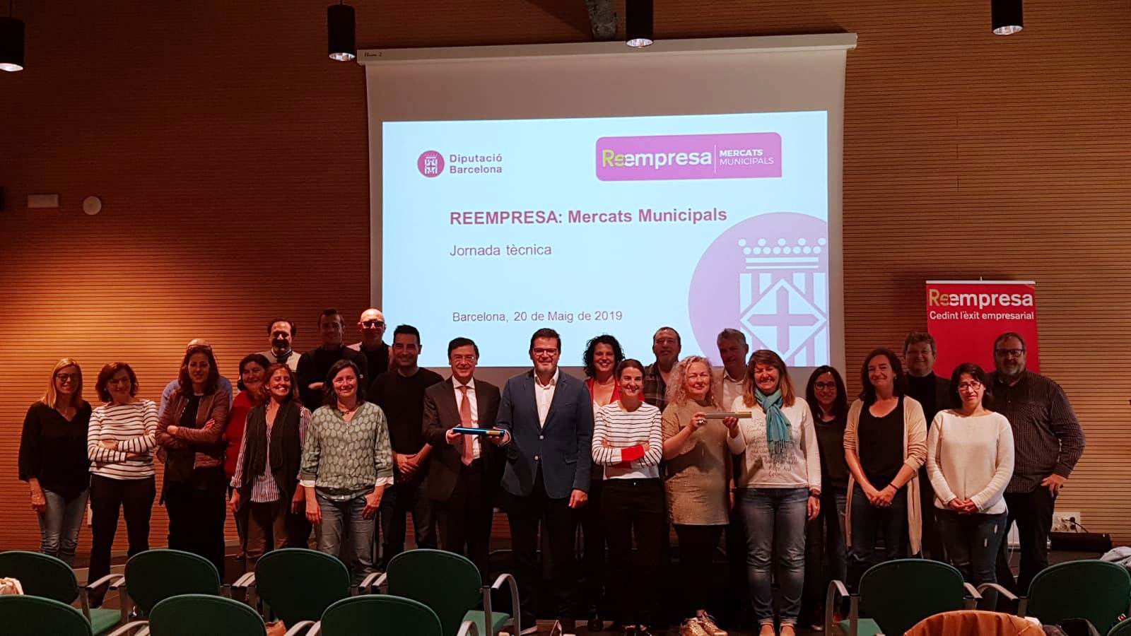 La-Diputacio-de-Barcelona-i-la-patronal-Cecot-amplien-la-cobertura-del-servei-de-Reempresa-a-36-mercats-municipals-de-la-provincia.jpg