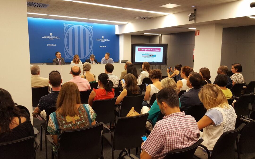 Més d’una trentena de professionals del comerç lleidatà assisteixen a la presentació del Mercat Sectorial del Comerç de la Reempresa