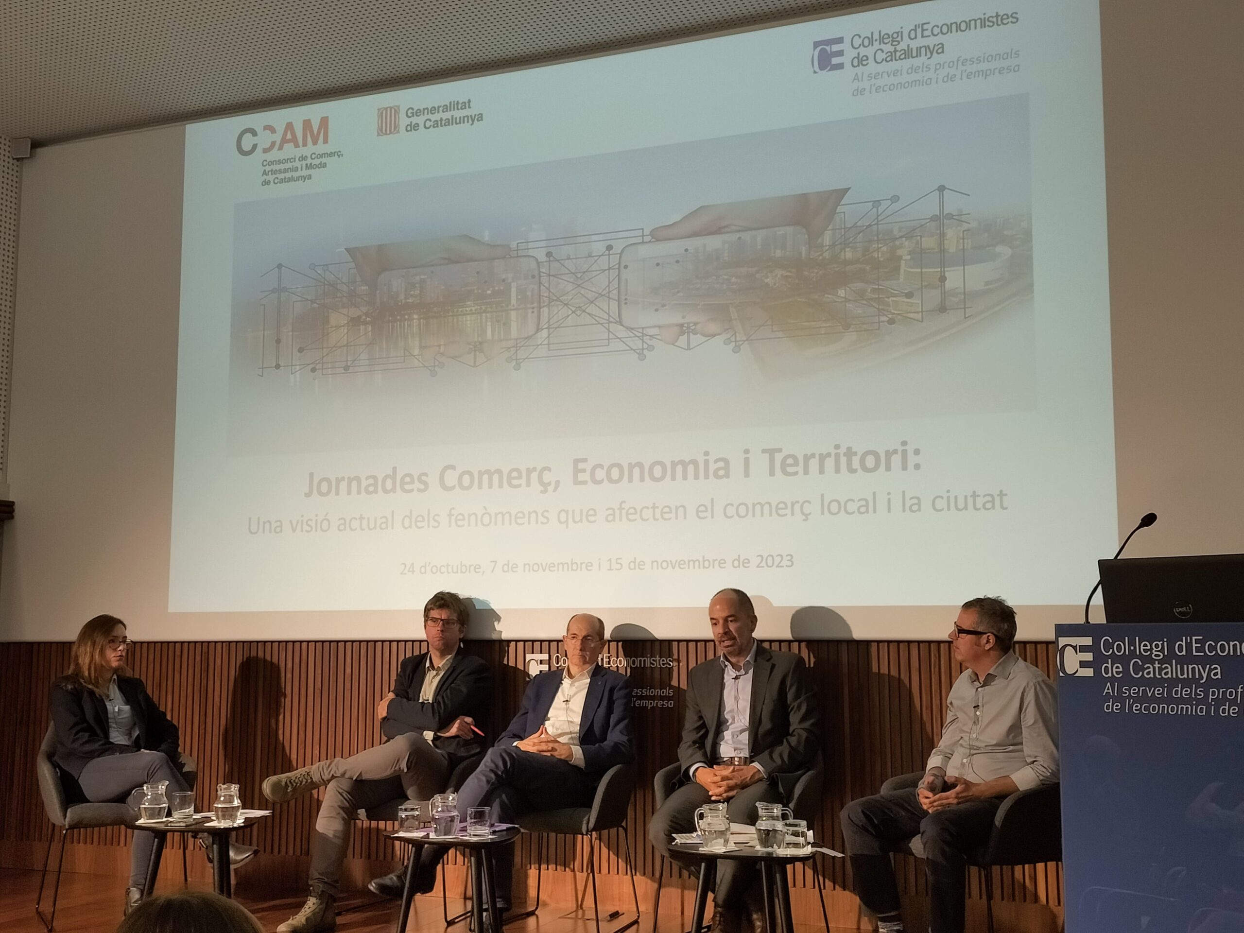 Participem-a-les-Jornades-Comerc-Economia-i-Territori-organitzades-pel-Consorci-de-Comerc-Artesania-i-Moda-i-el-Col-legi-d-Economistes-de-Catalunya.jpg
